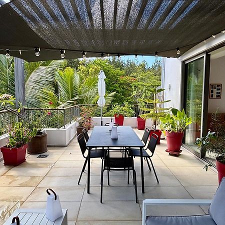 Mont Choisy Le Parc By Pam Golding Apartment Exterior photo