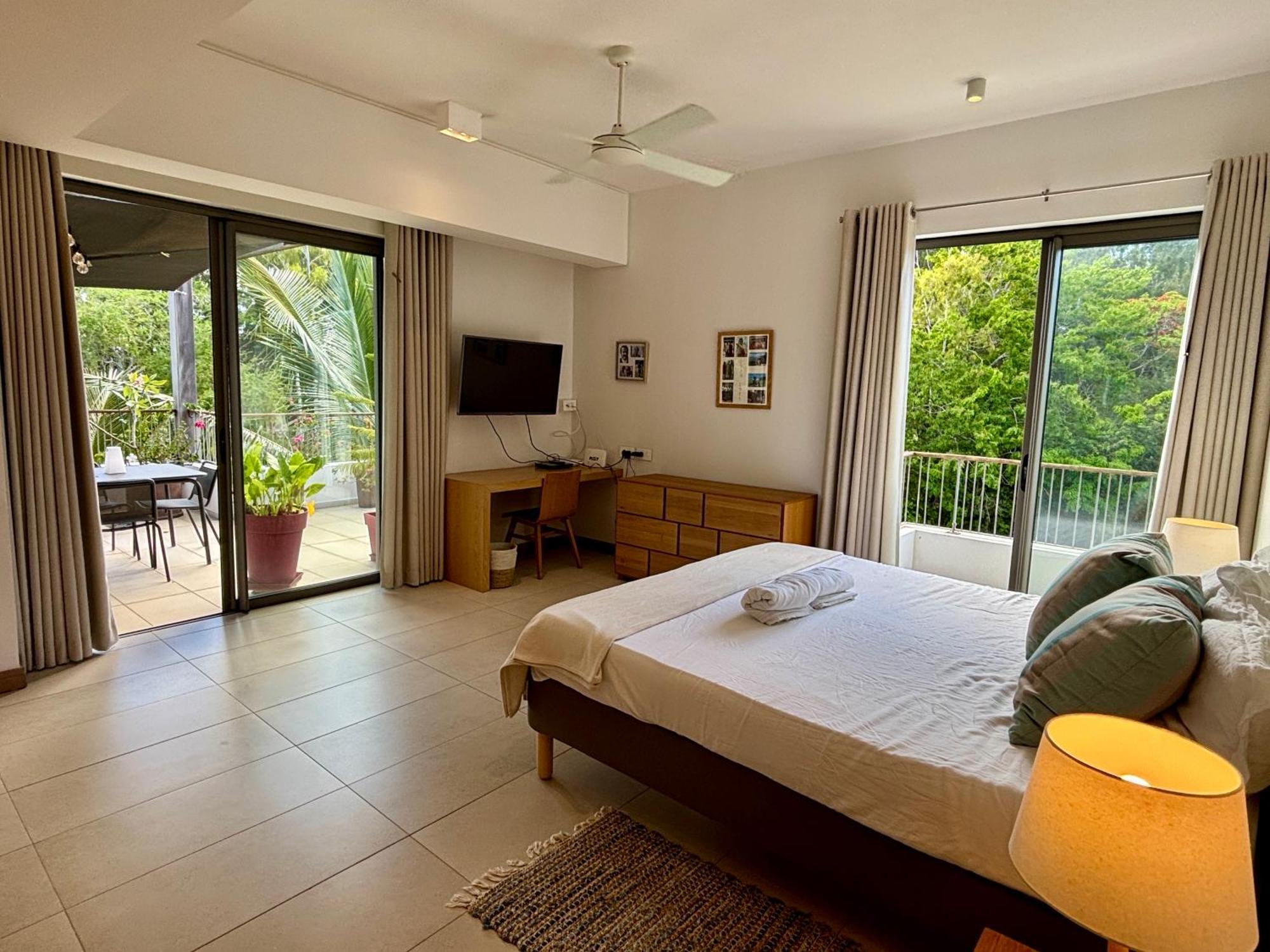 Mont Choisy Le Parc By Pam Golding Apartment Exterior photo