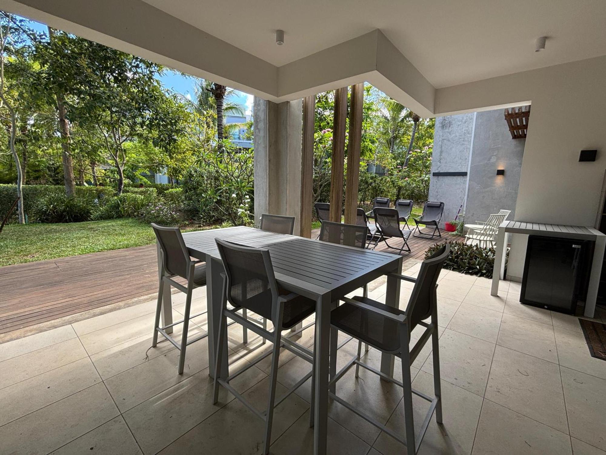 Mont Choisy Le Parc By Pam Golding Apartment Exterior photo